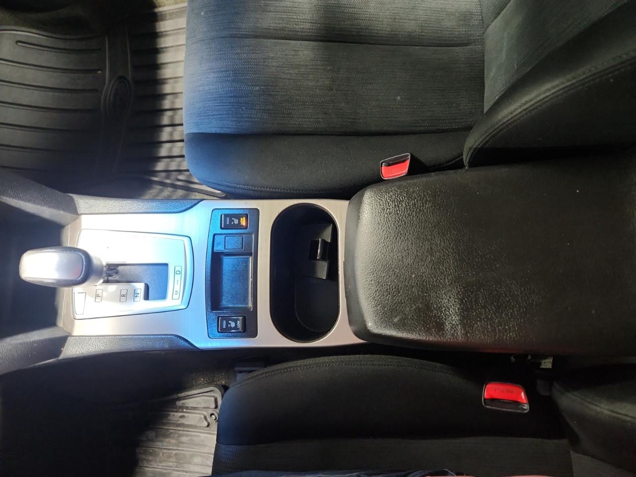 Subaru Legacy 2.5i Premium 2014