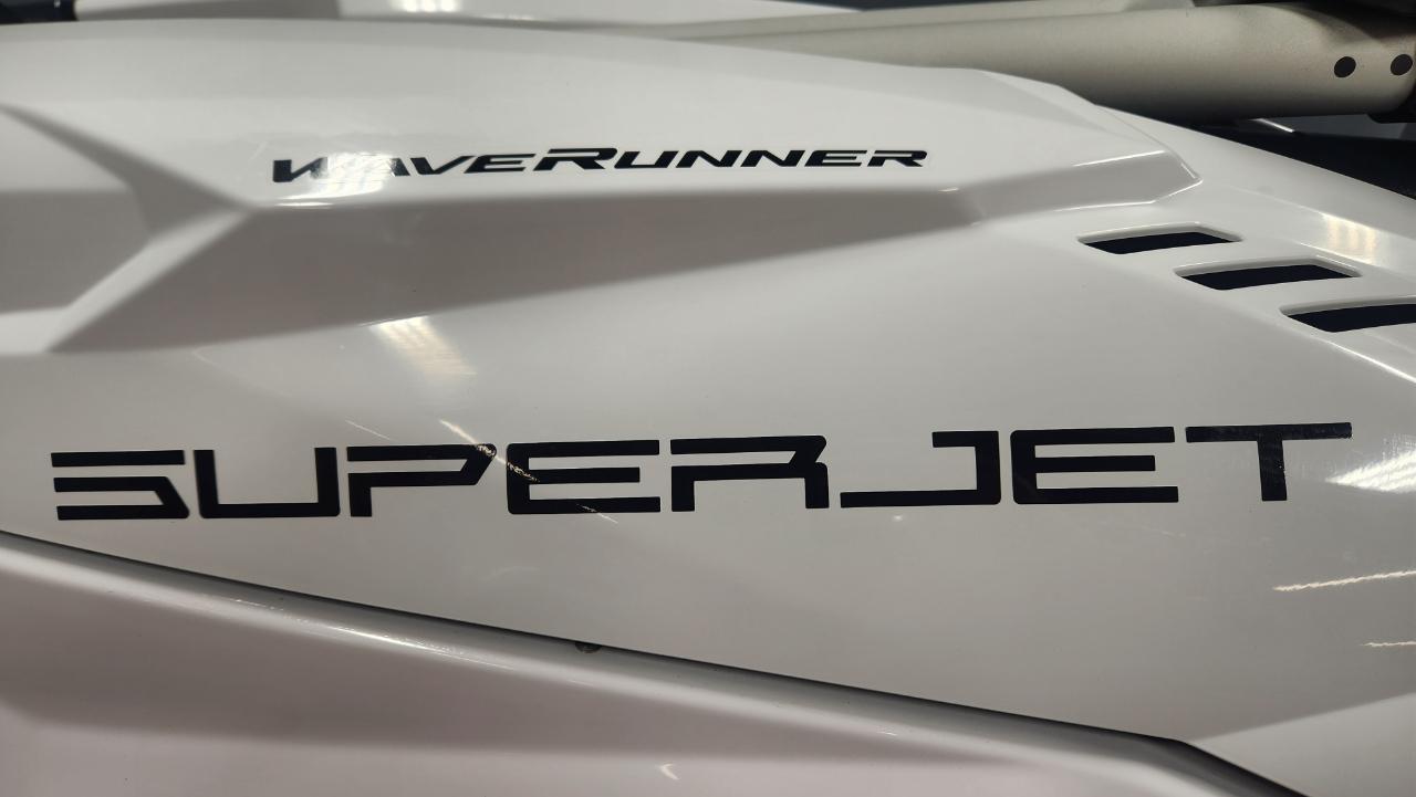 Yamaha SuperJet  2024