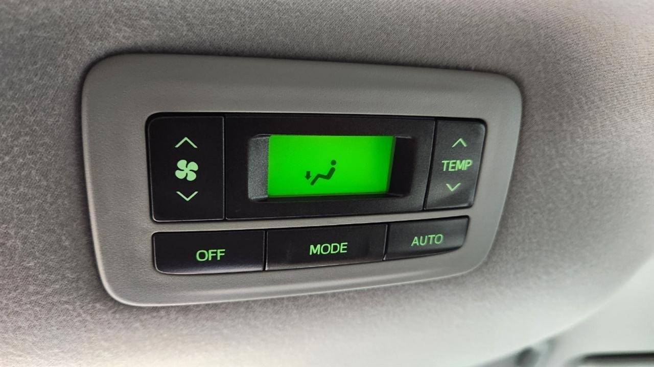 Toyota Sienna LE FWD 8-Passenger V6 2013