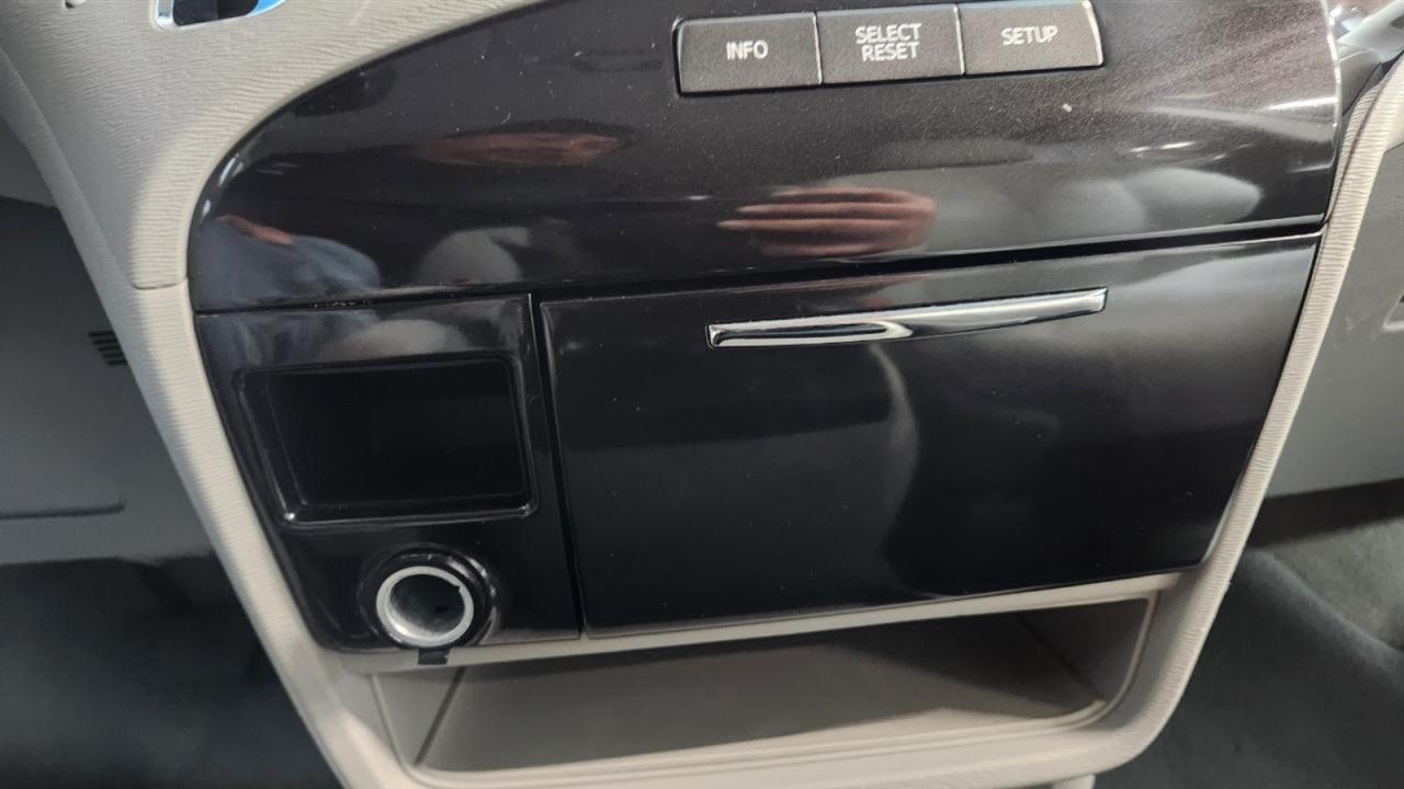 Toyota Sienna LE FWD 8-Passenger V6 2013