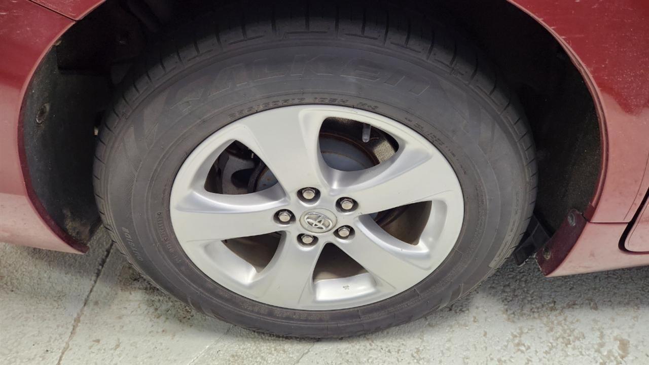 Toyota Sienna LE FWD 8-Passenger V6 2013