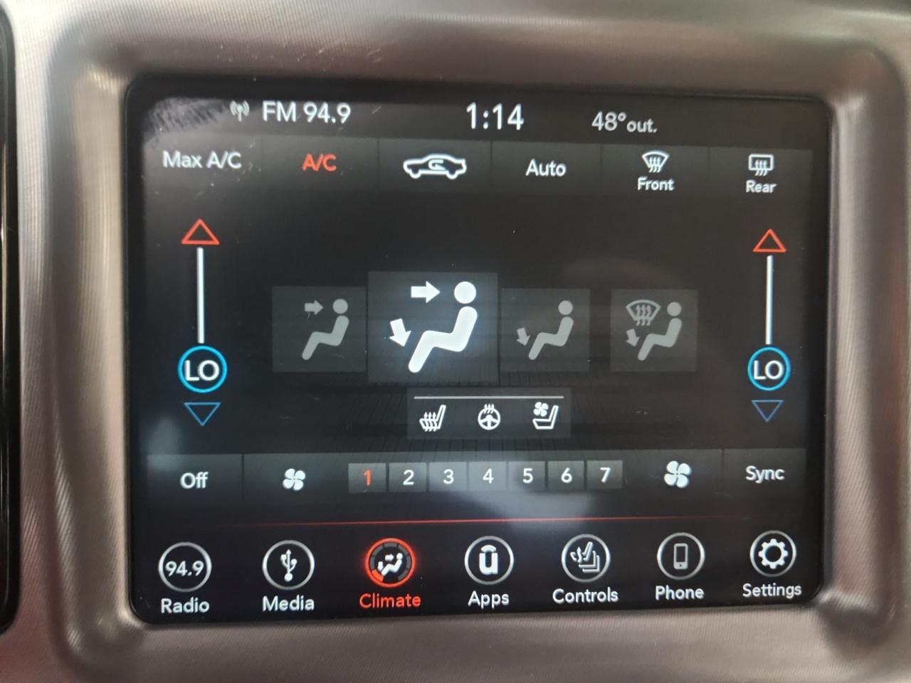 Dodge Challenger GT AWD 2019