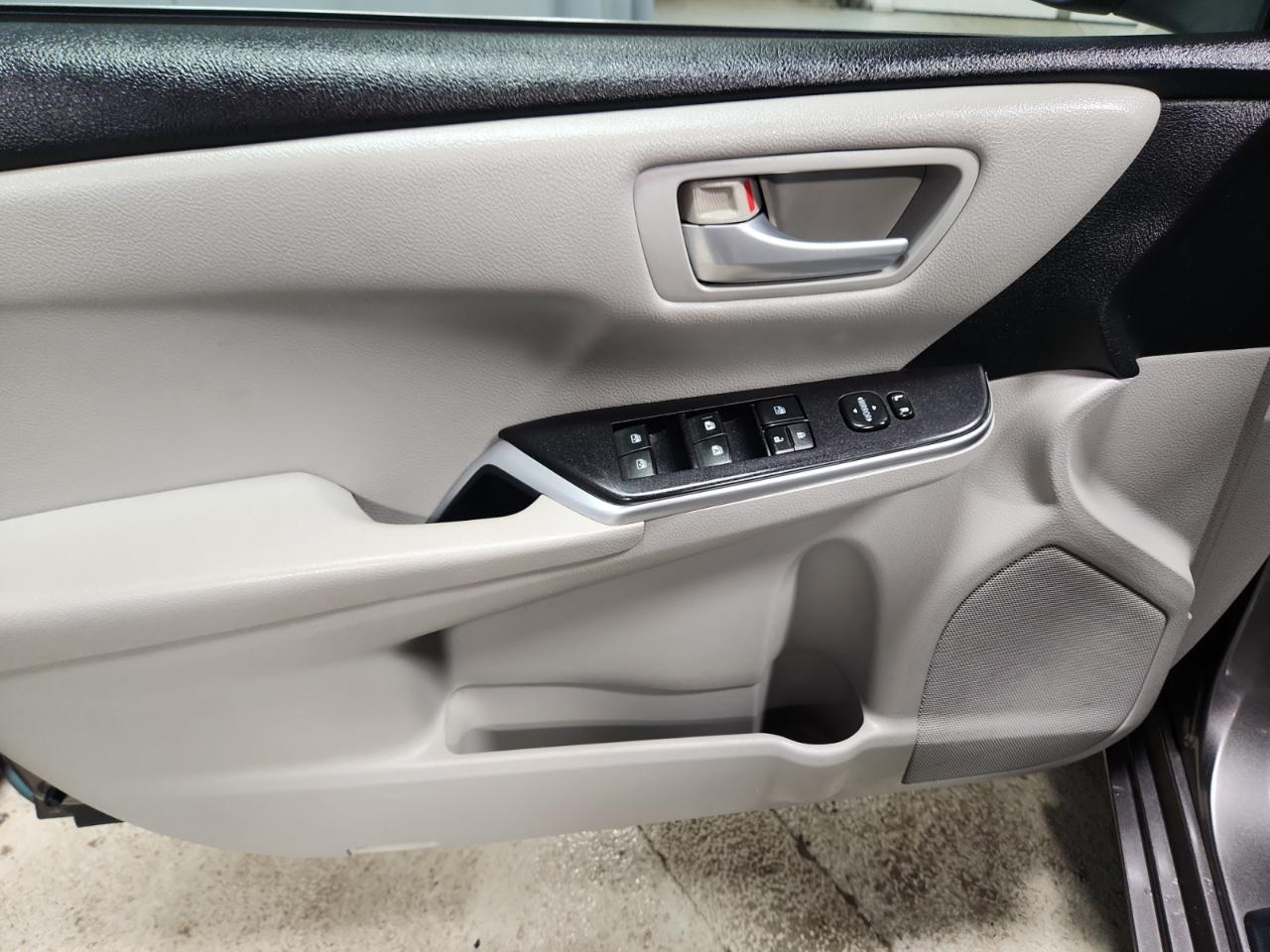 Toyota Camry LE 2015