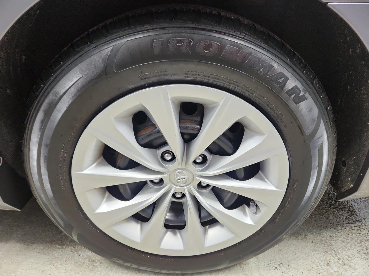 Toyota Camry LE 2015