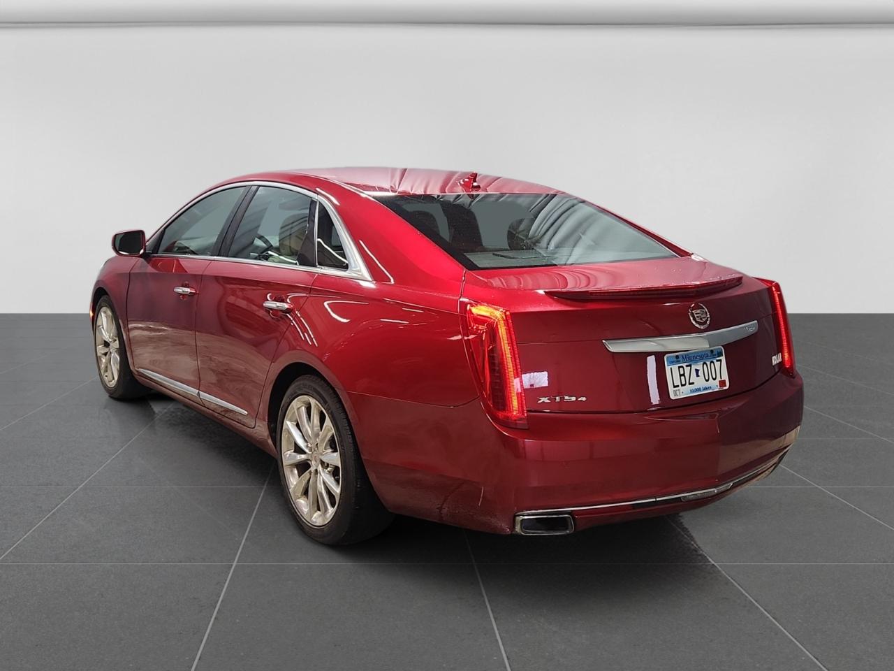 Cadillac XTS Luxury AWD 2014