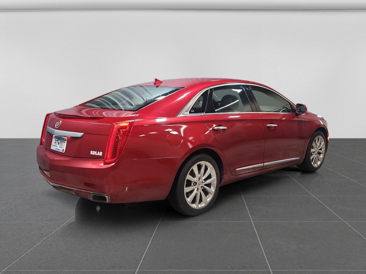 Cadillac XTS Luxury AWD 2014