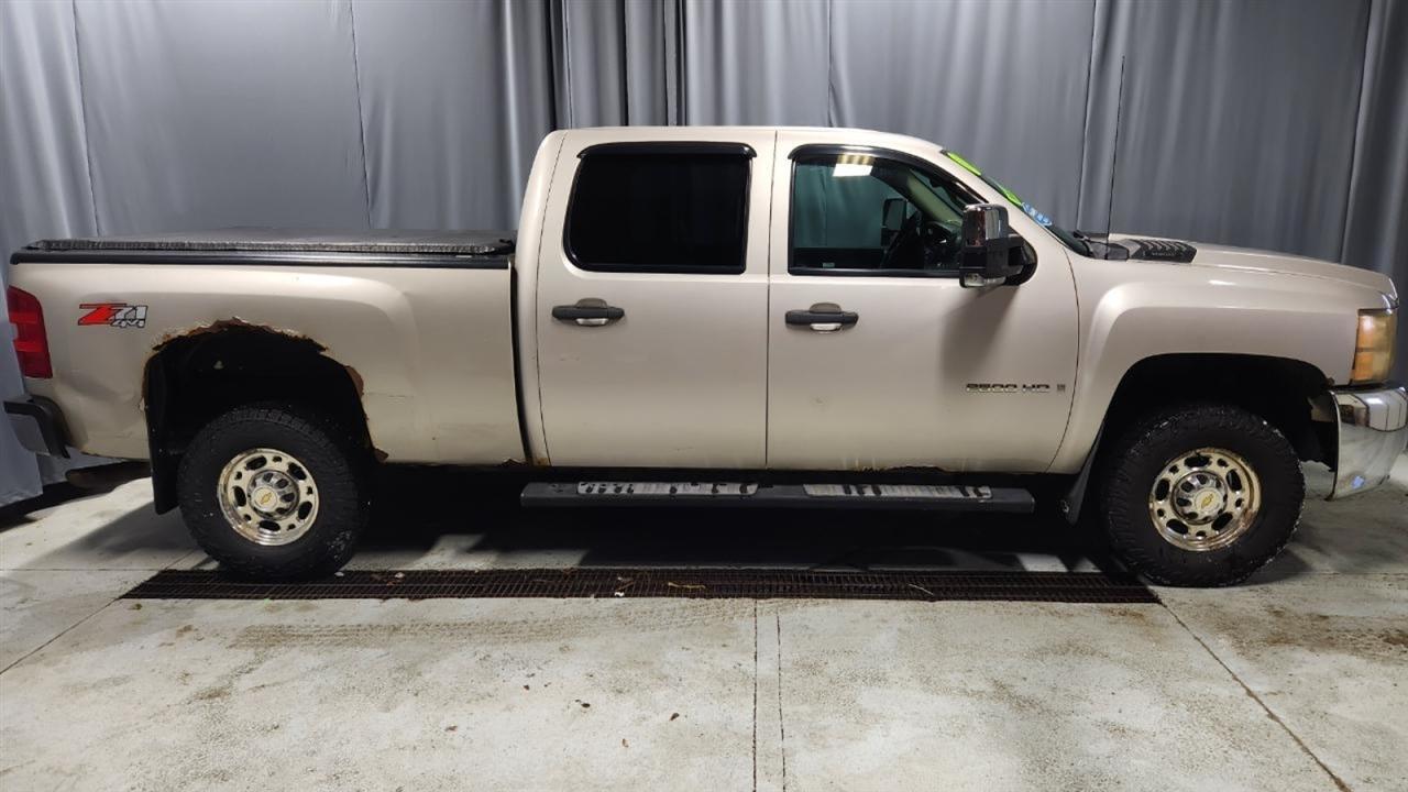 Chevrolet Silverado 2500HD LT1 Crew Cab Long Box 4WD 2009