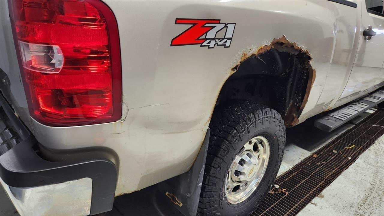 Chevrolet Silverado 2500HD LT1 Crew Cab Long Box 4WD 2009