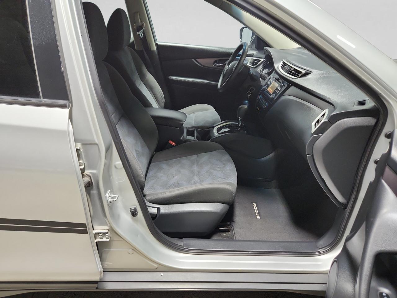 Nissan Rogue S AWD 2016