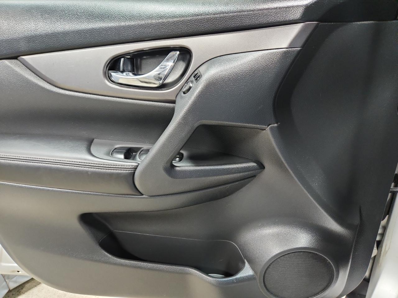 Nissan Rogue S AWD 2016