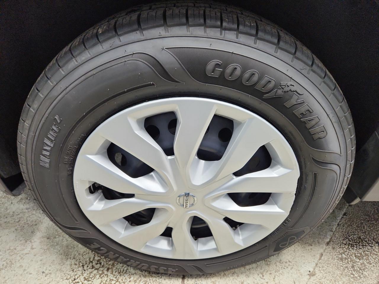 Nissan Rogue S AWD 2016