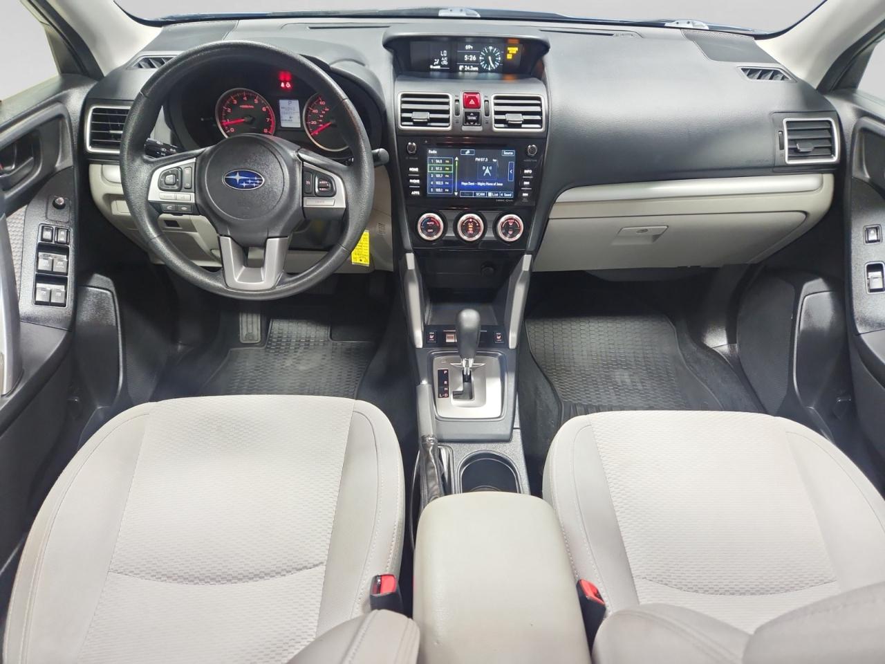Subaru Forester 2.5i Premium PZEV CVT 2017