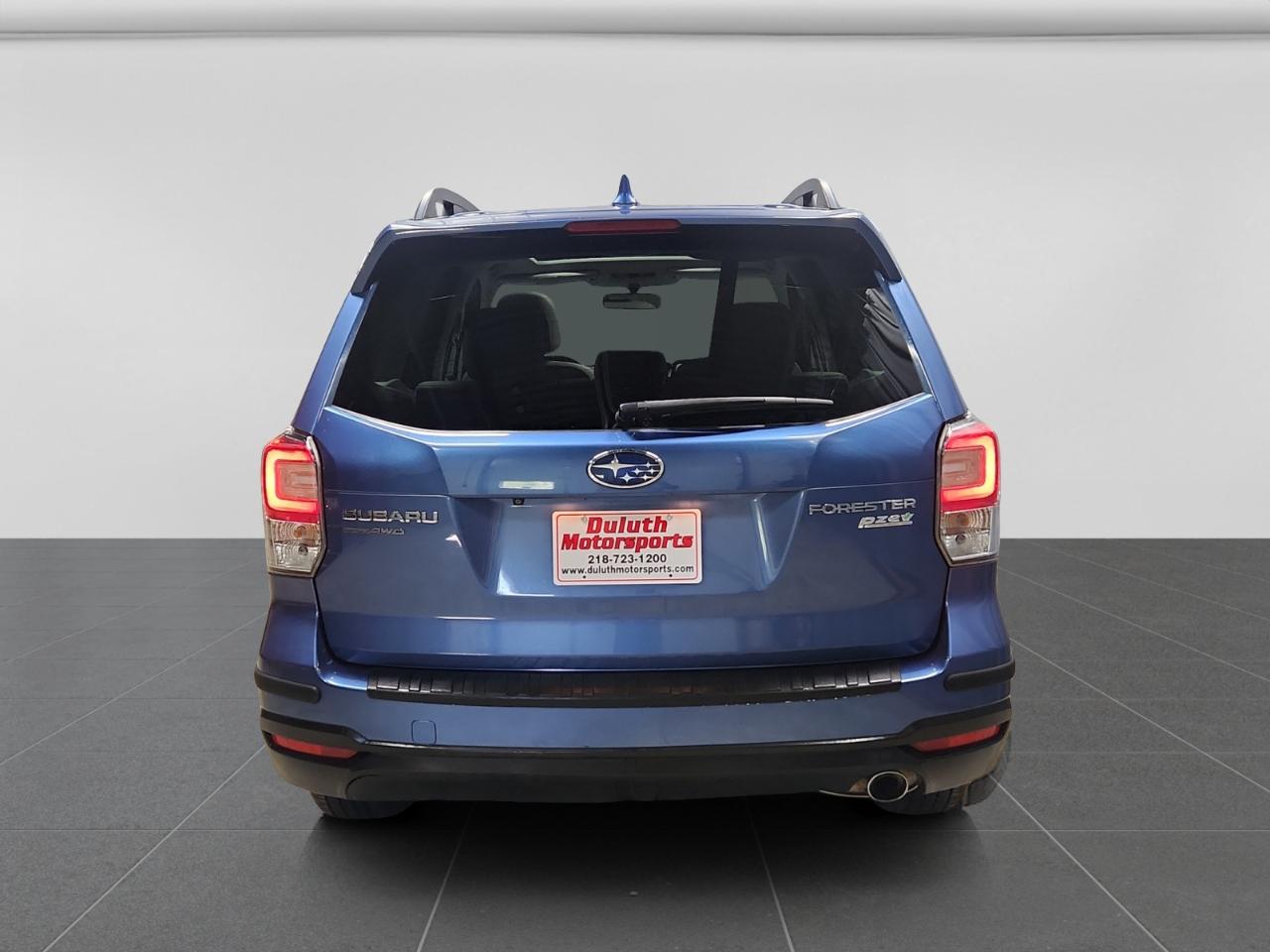 Subaru Forester 2.5i Premium PZEV CVT 2017
