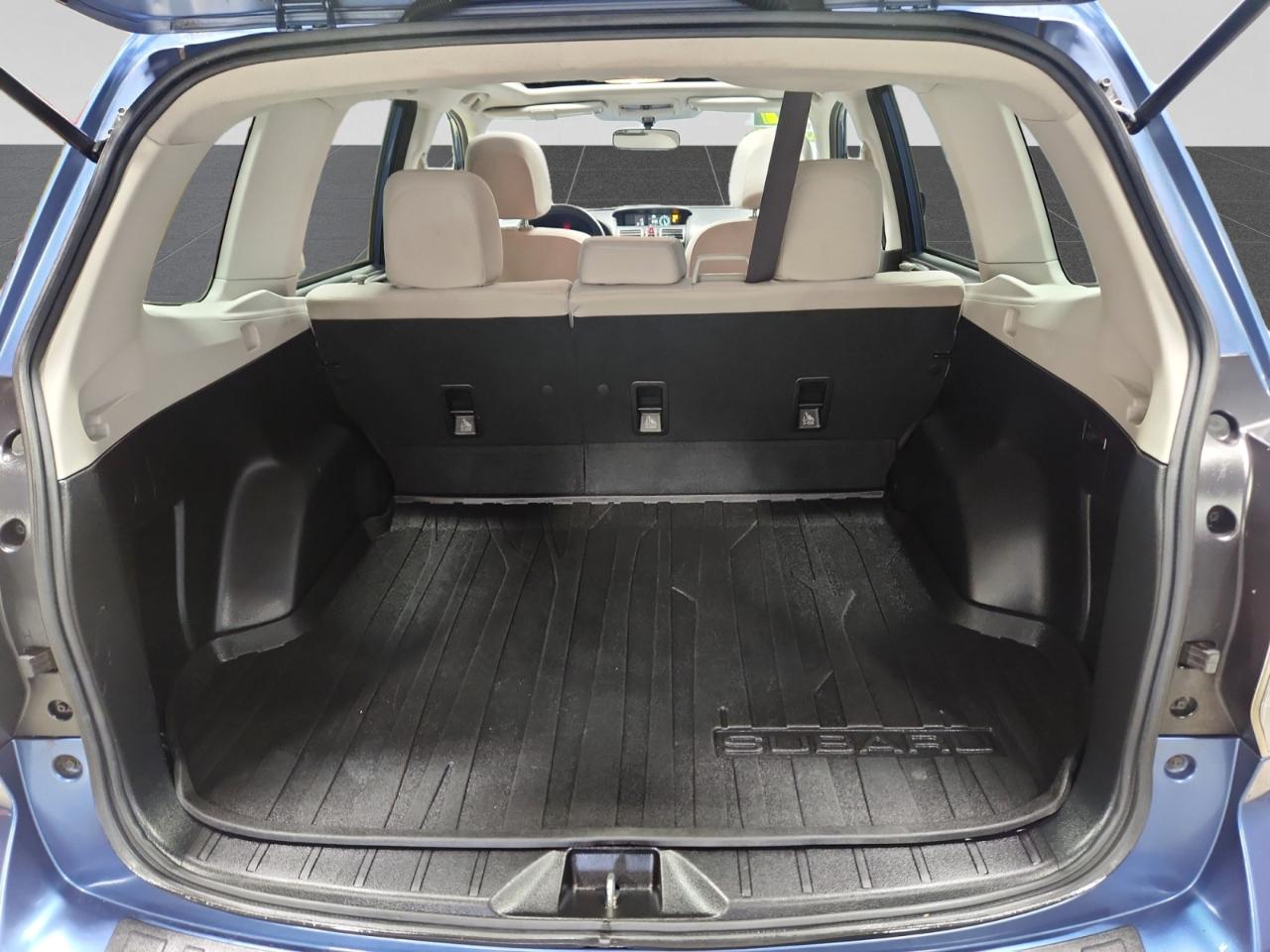 Subaru Forester 2.5i Premium PZEV CVT 2017