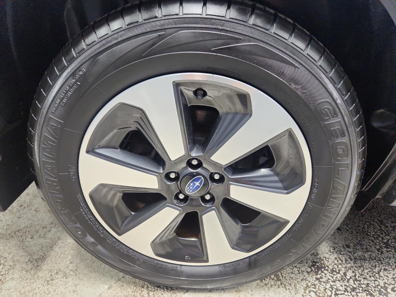 Subaru Forester 2.5i Premium PZEV CVT 2017