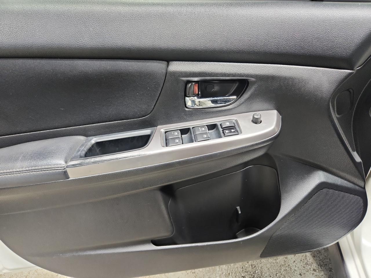 Subaru XV Crosstrek 2.0i Premium PZEV CVT 2015