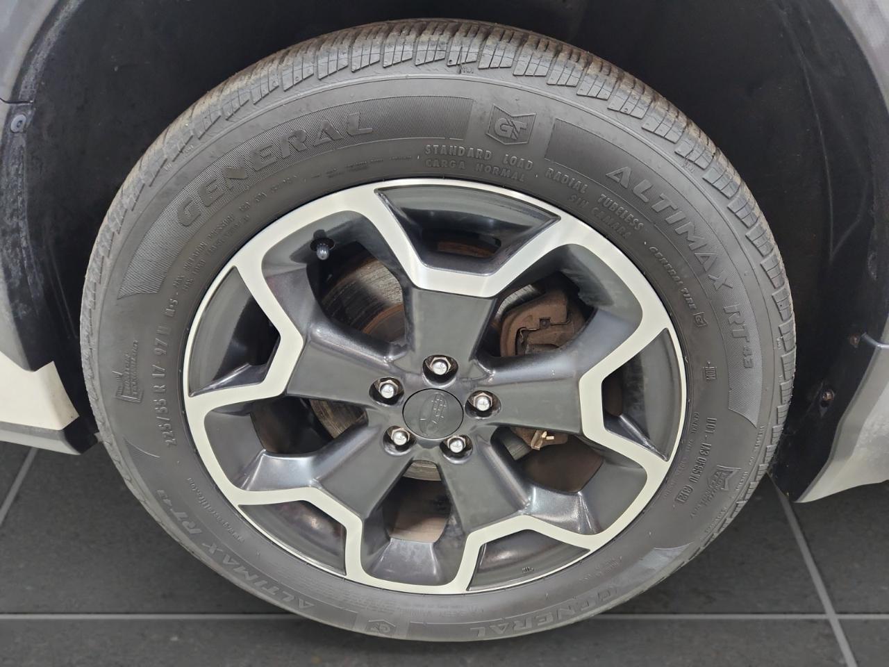Subaru XV Crosstrek 2.0i Premium PZEV CVT 2015