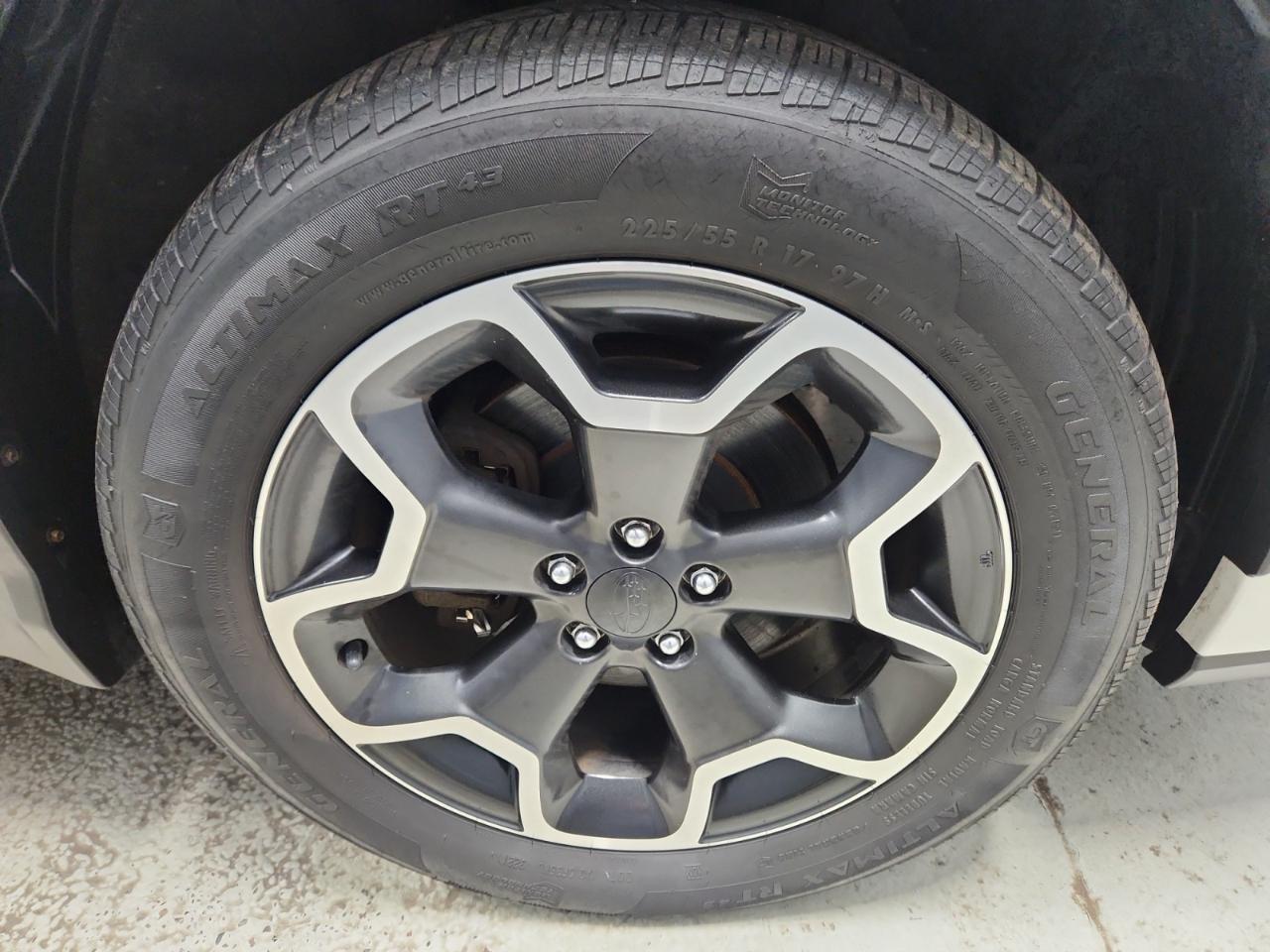 Subaru XV Crosstrek 2.0i Premium PZEV CVT 2015
