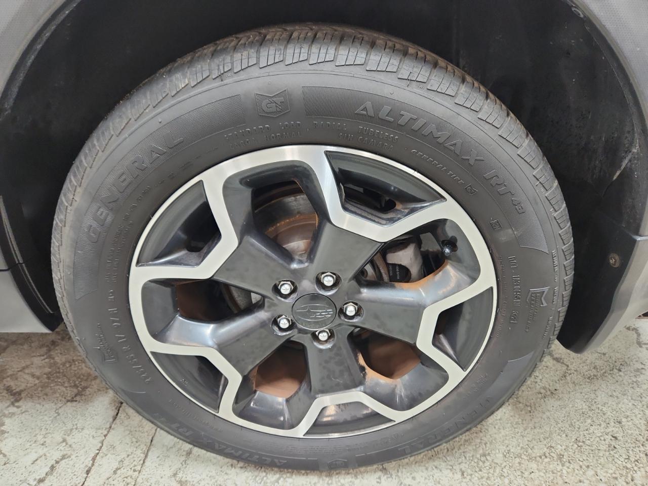 Subaru XV Crosstrek 2.0i Premium PZEV CVT 2015