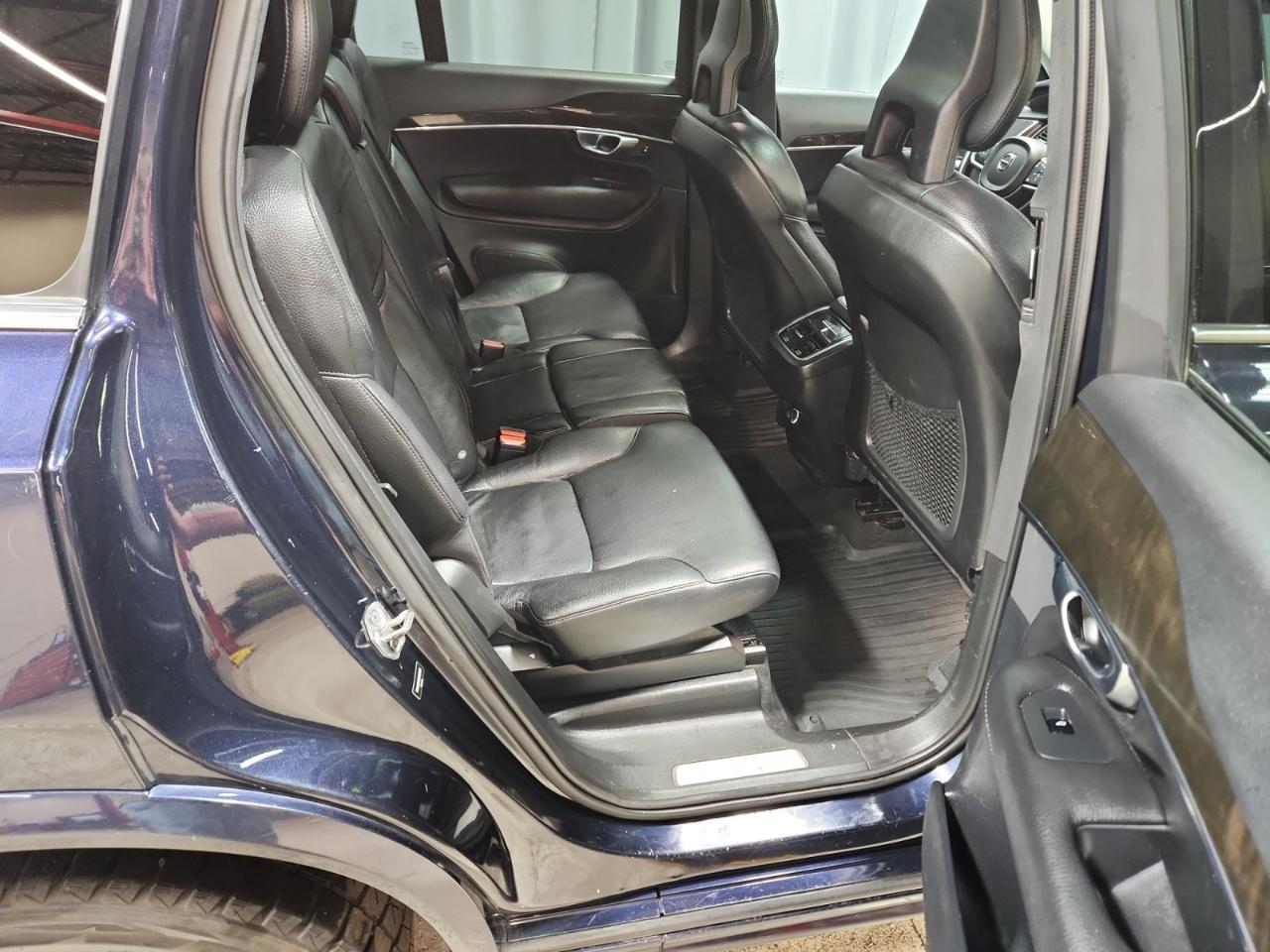 Volvo XC90 T6 Momentum AWD 2017