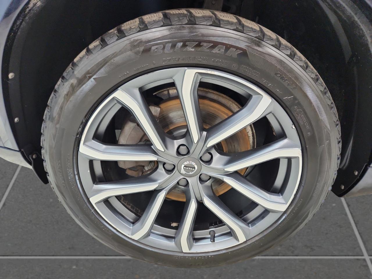 Volvo XC90 T6 Momentum AWD 2017