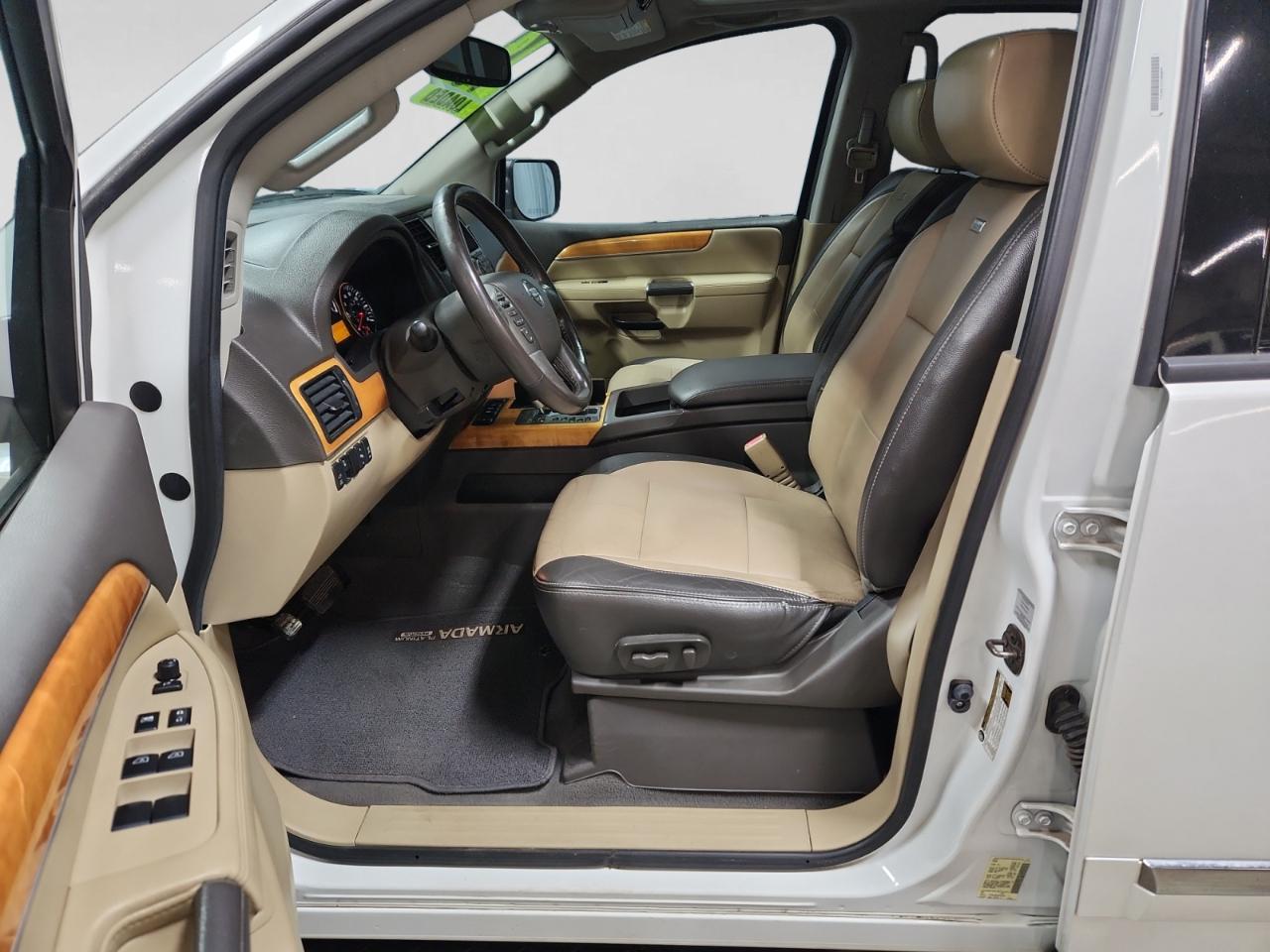Nissan Armada Platinum Reserve 4WD 2014