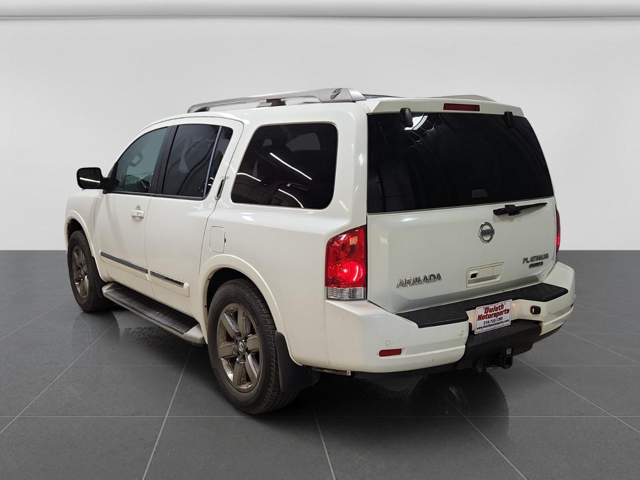 Nissan Armada Platinum Reserve 4WD 2014
