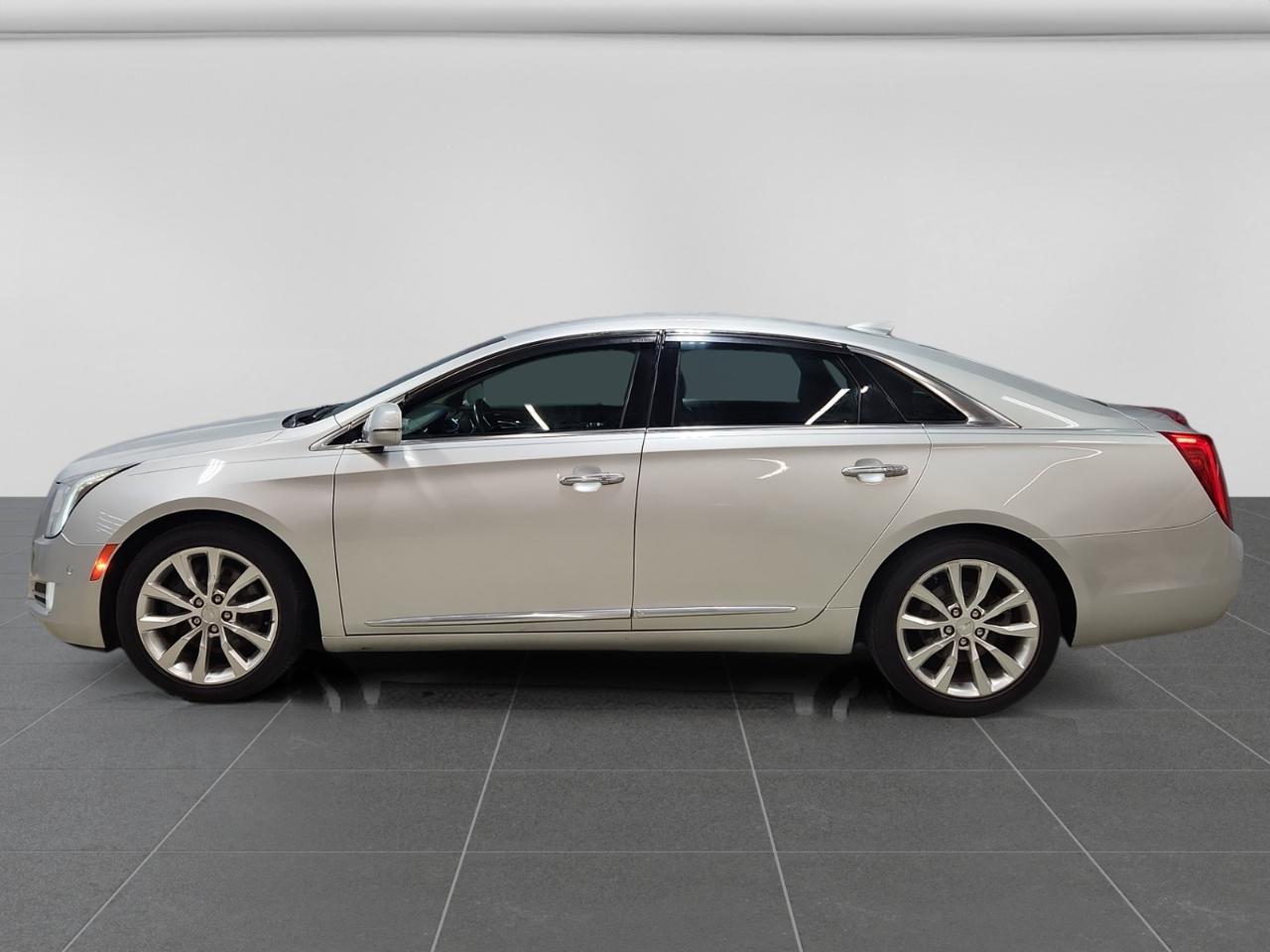 Cadillac XTS Luxury FWD 2016