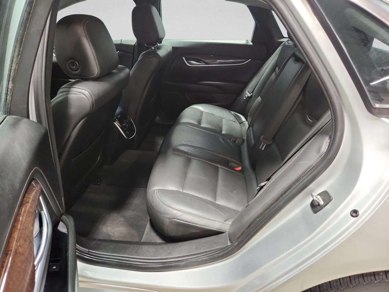 Cadillac XTS Luxury FWD 2016