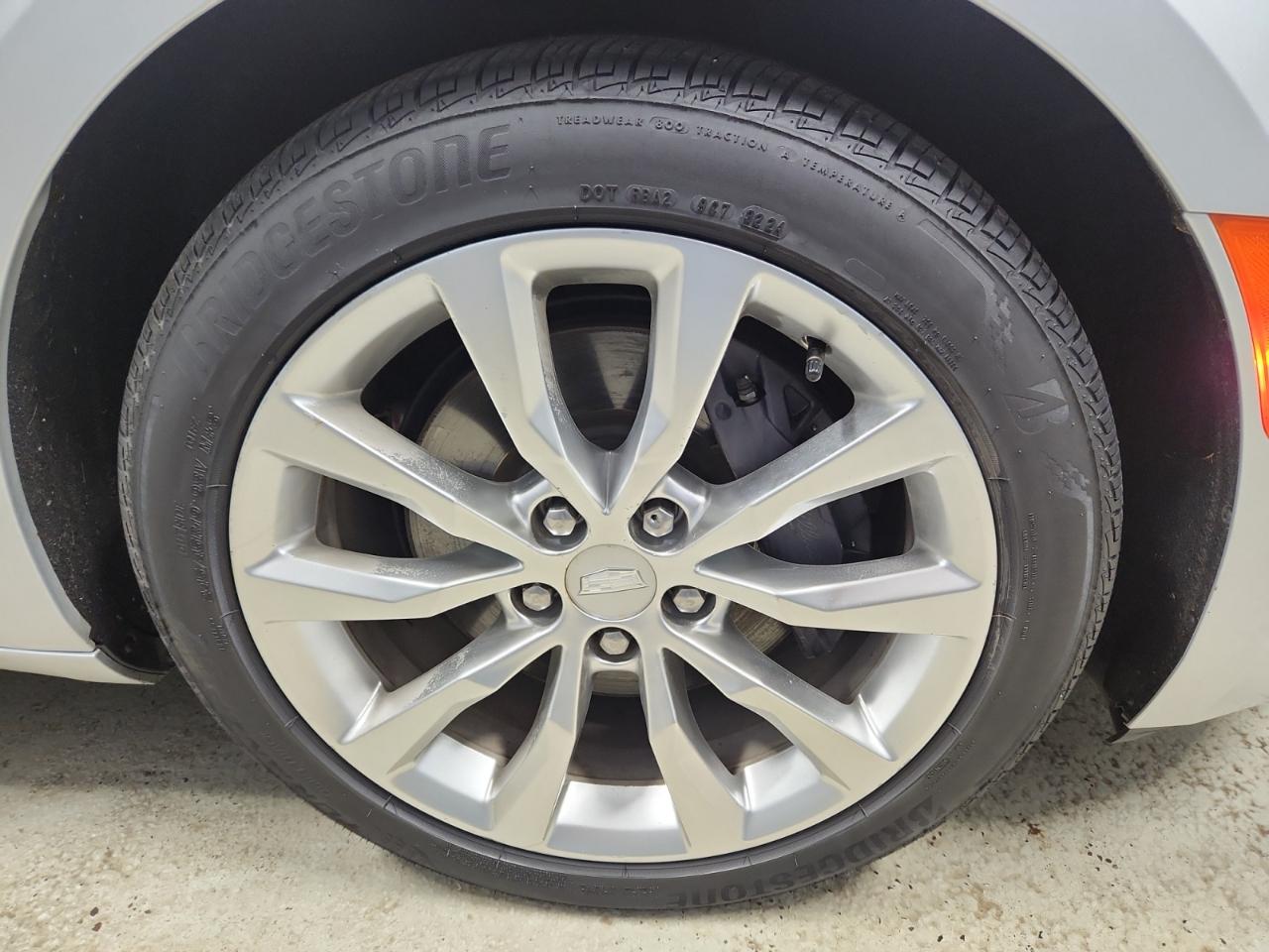 Cadillac XTS Luxury FWD 2016