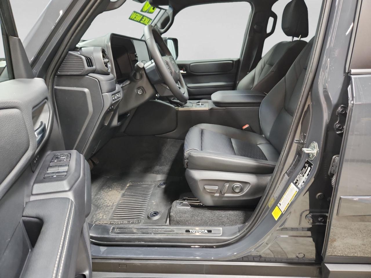 Toyota Land Cruiser Base 2026