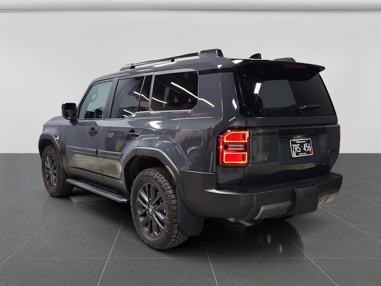 Toyota Land Cruiser Base 2026
