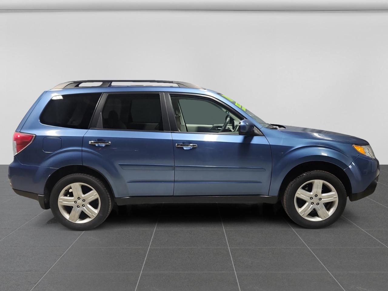 Subaru Forester 2.5X Limited 2010