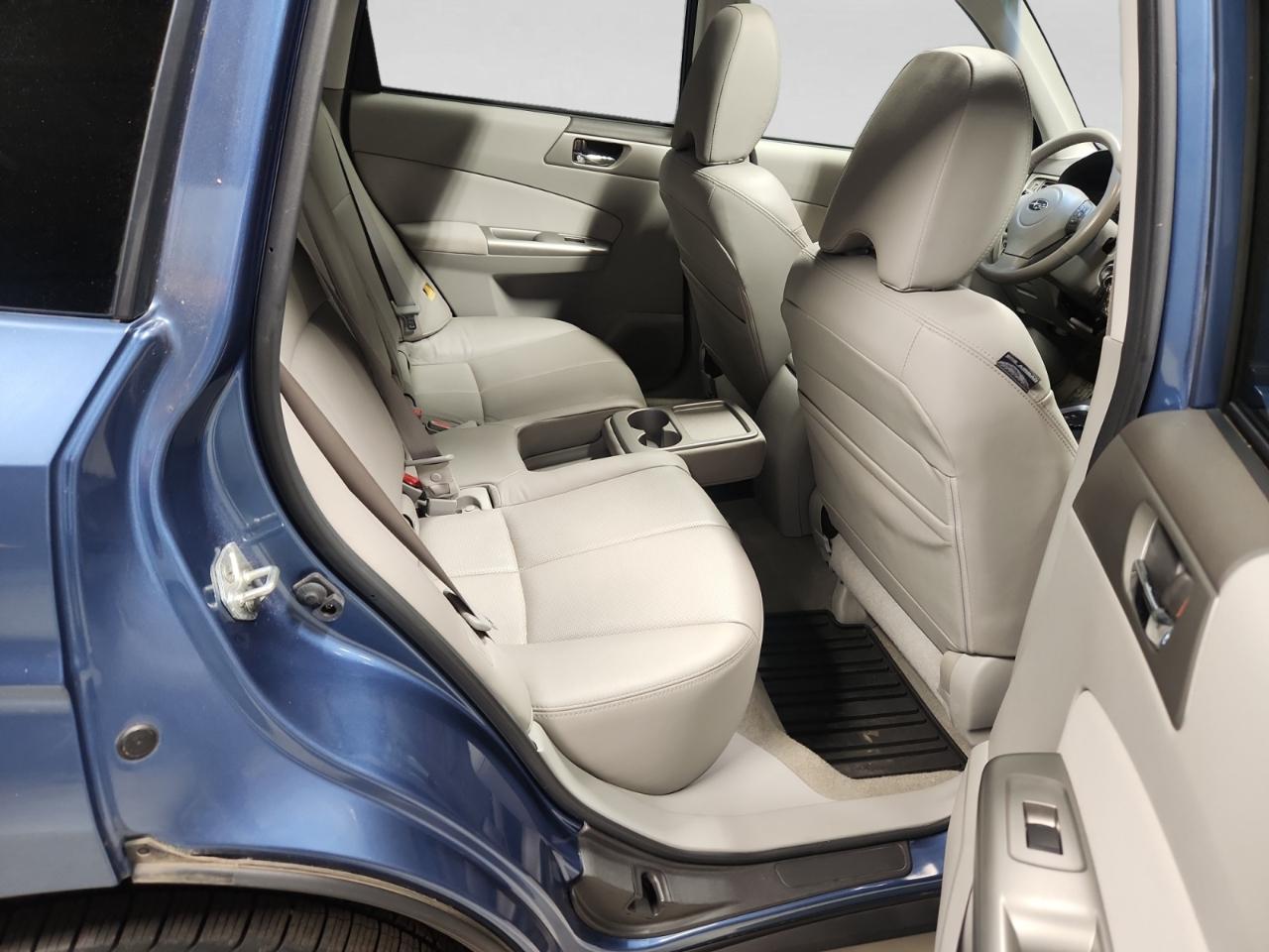 Subaru Forester 2.5X Limited 2010