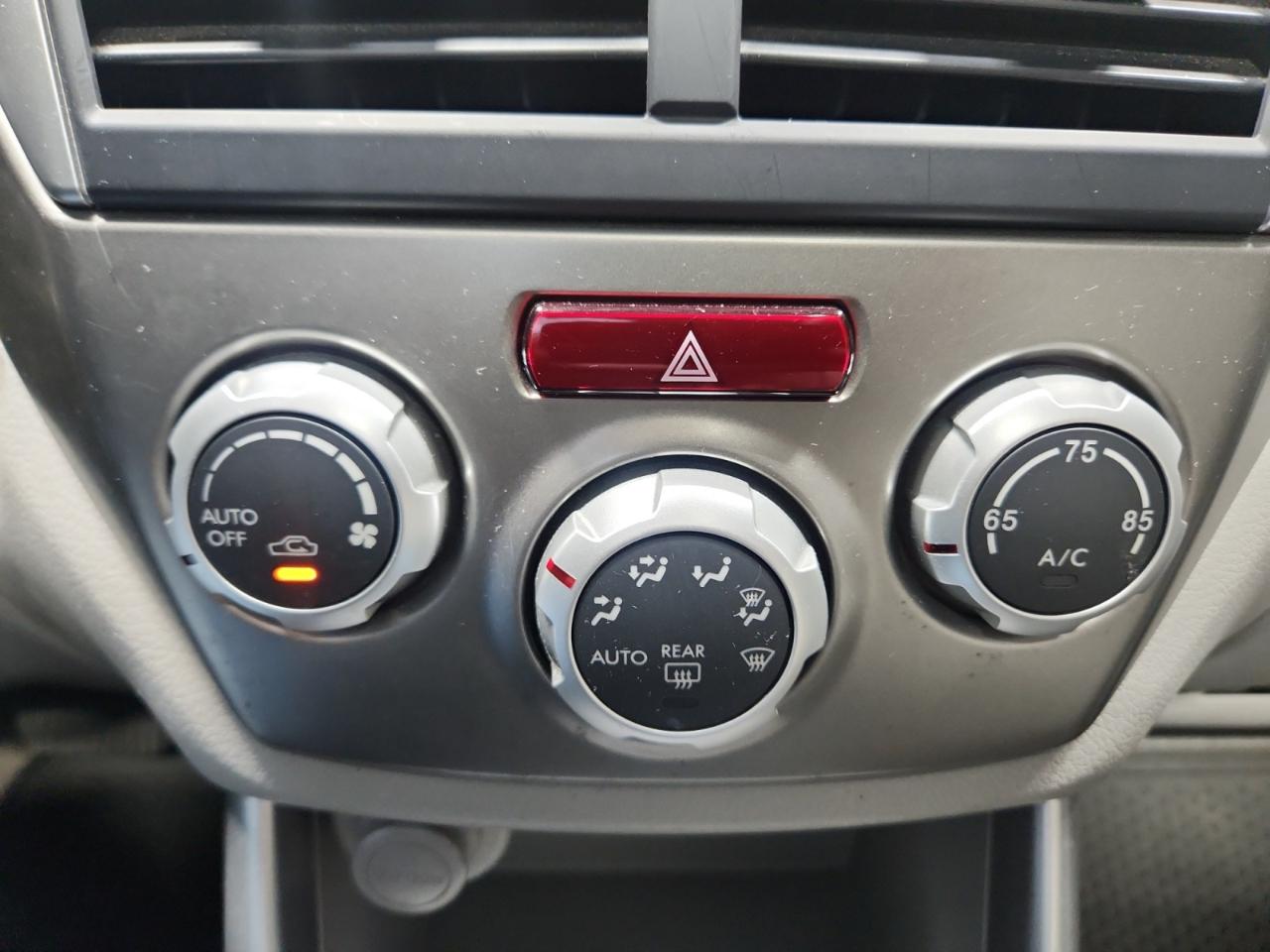 Subaru Forester 2.5X Limited 2010