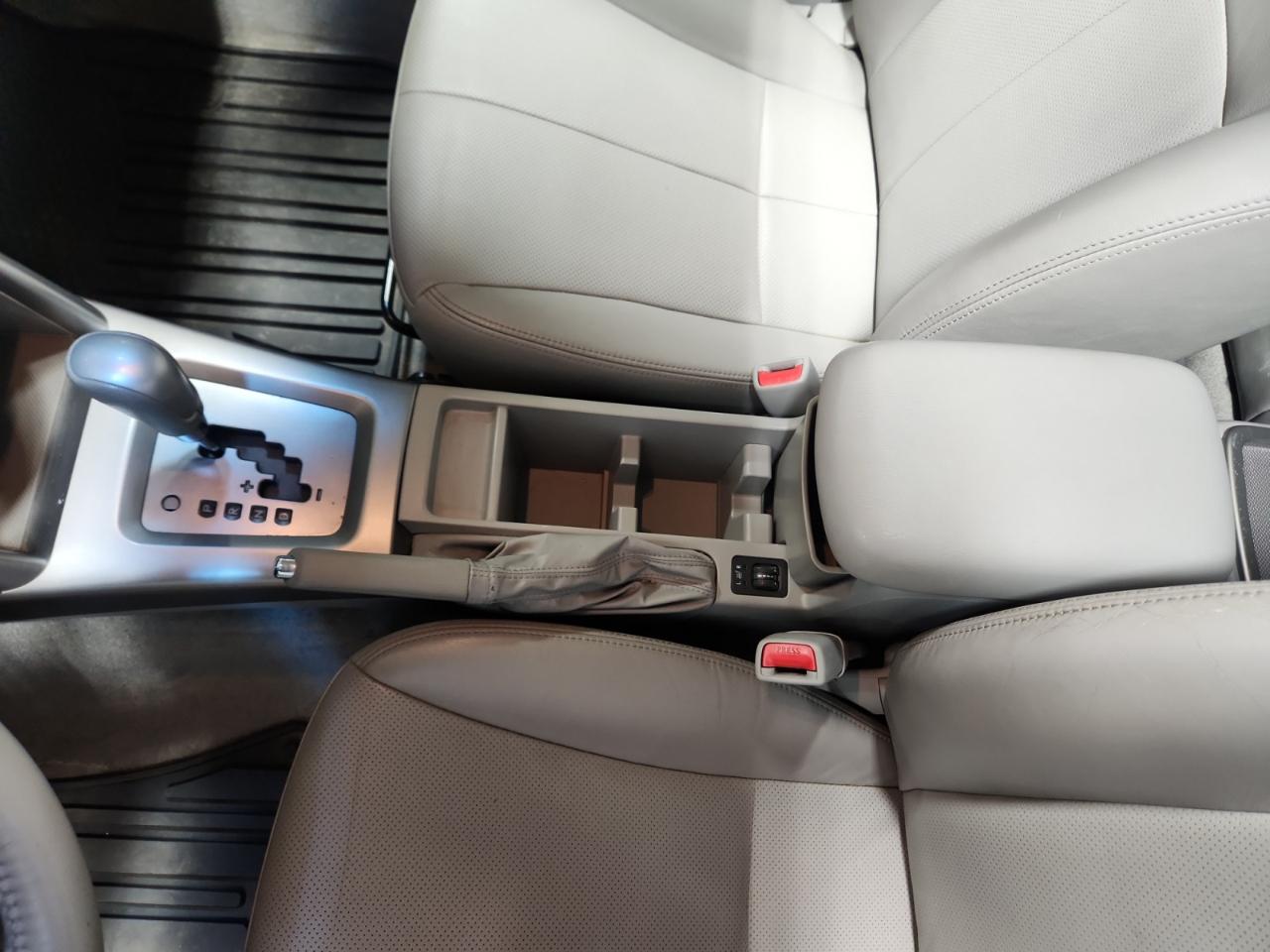 Subaru Forester 2.5X Limited 2010