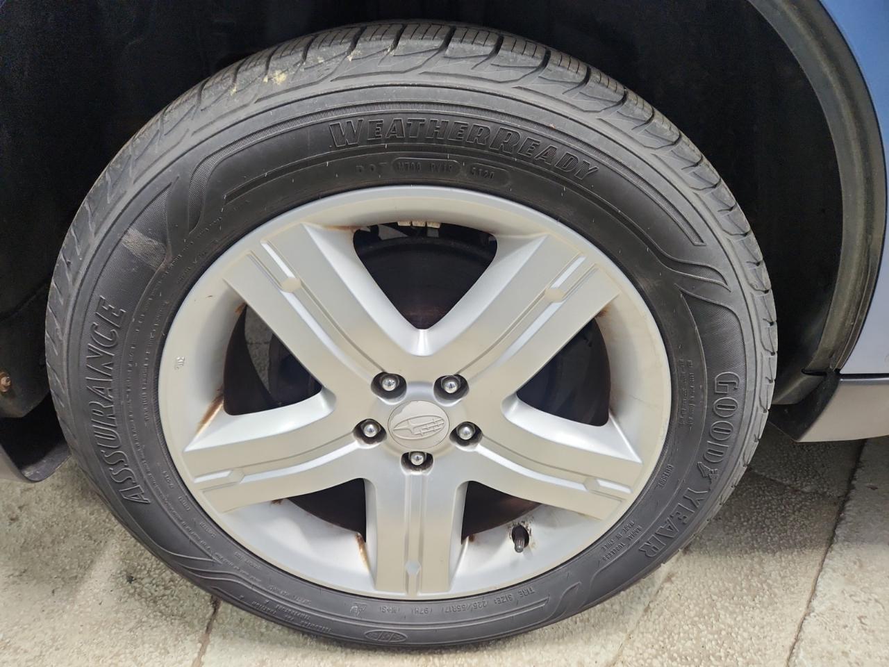 Subaru Forester 2.5X Limited 2010