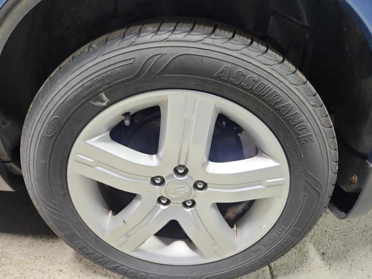 Subaru Forester 2.5X Limited 2010