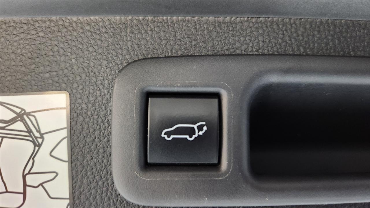 Toyota Highlander Hybrid Limited AWD 2023