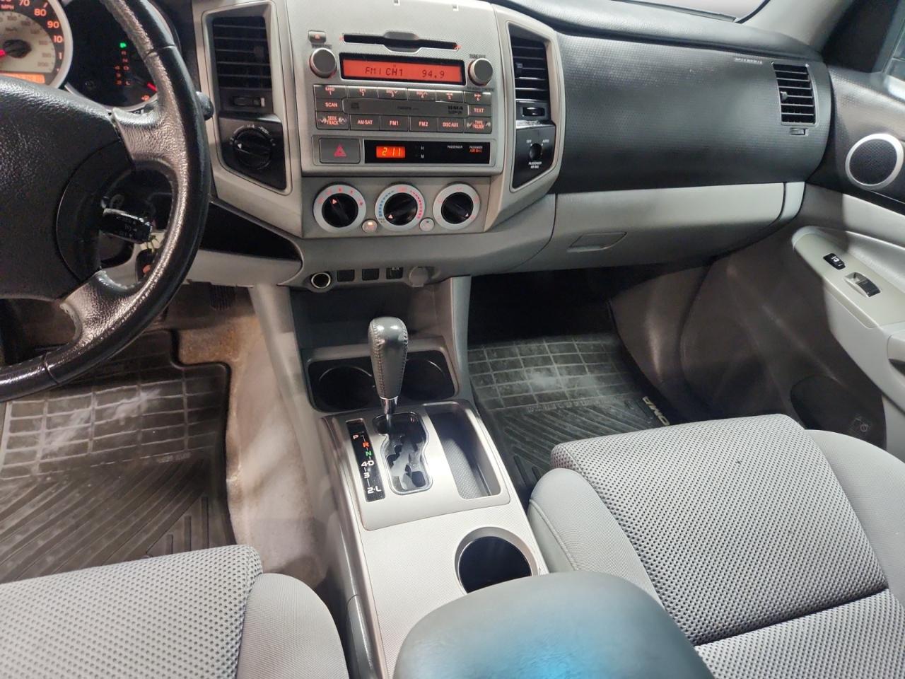 Toyota Tacoma Access Cab V6 Auto 4WD 2010