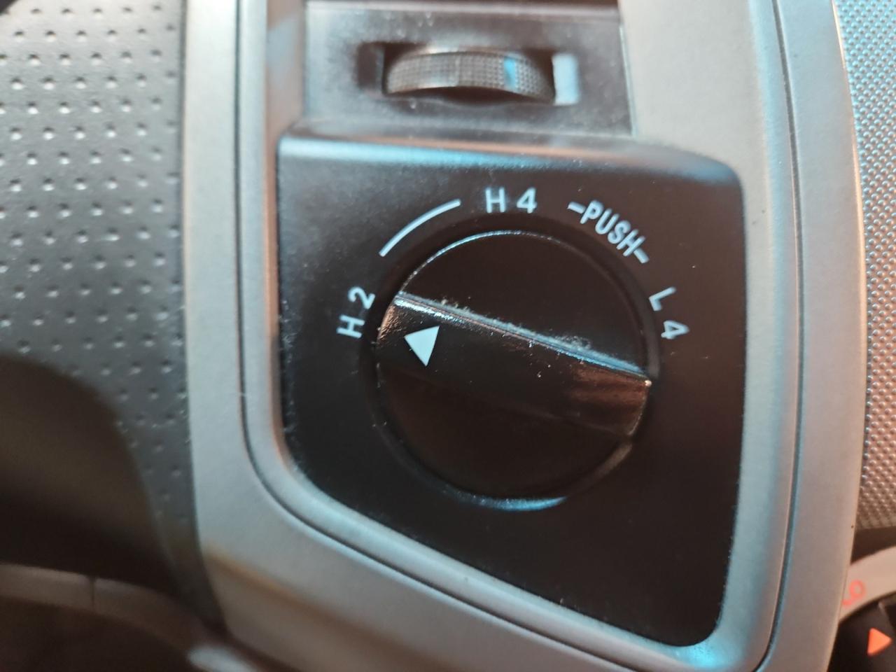 Toyota Tacoma Access Cab V6 Auto 4WD 2010