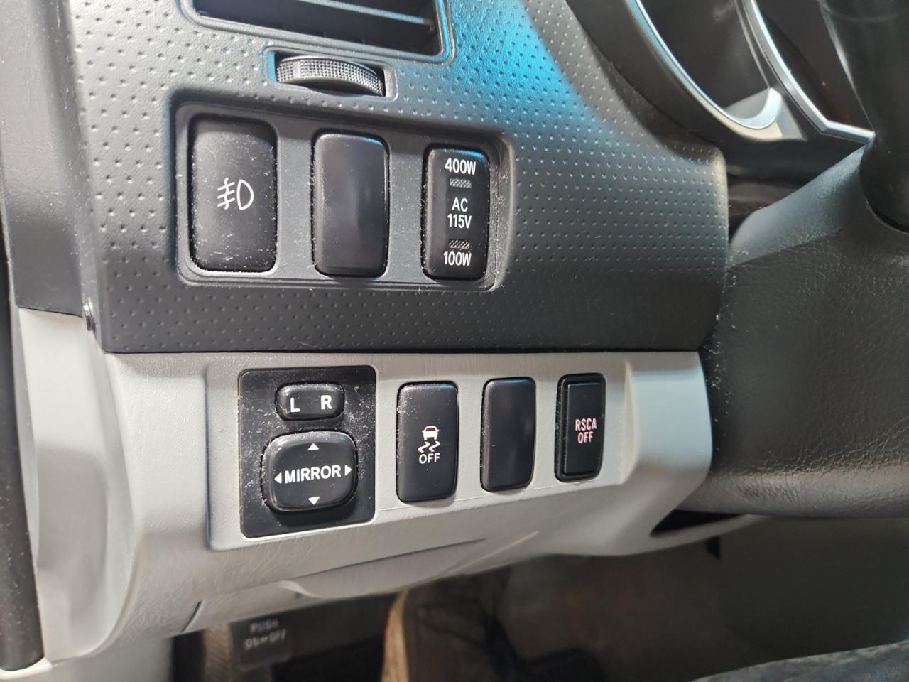 Toyota Tacoma Access Cab V6 Auto 4WD 2010