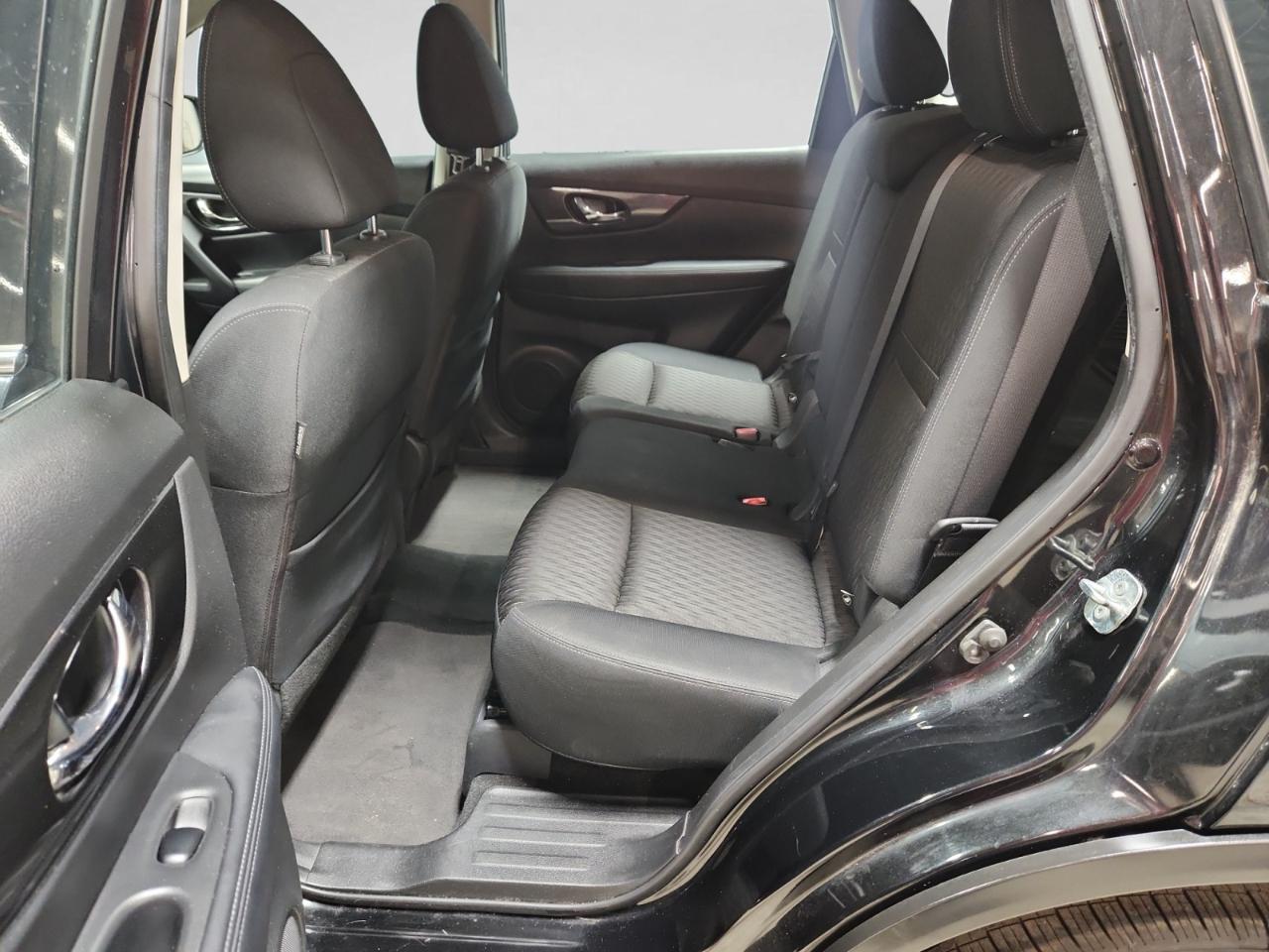 Nissan Rogue S AWD 2018