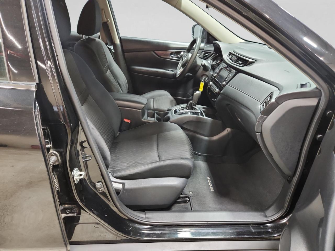 Nissan Rogue S AWD 2018
