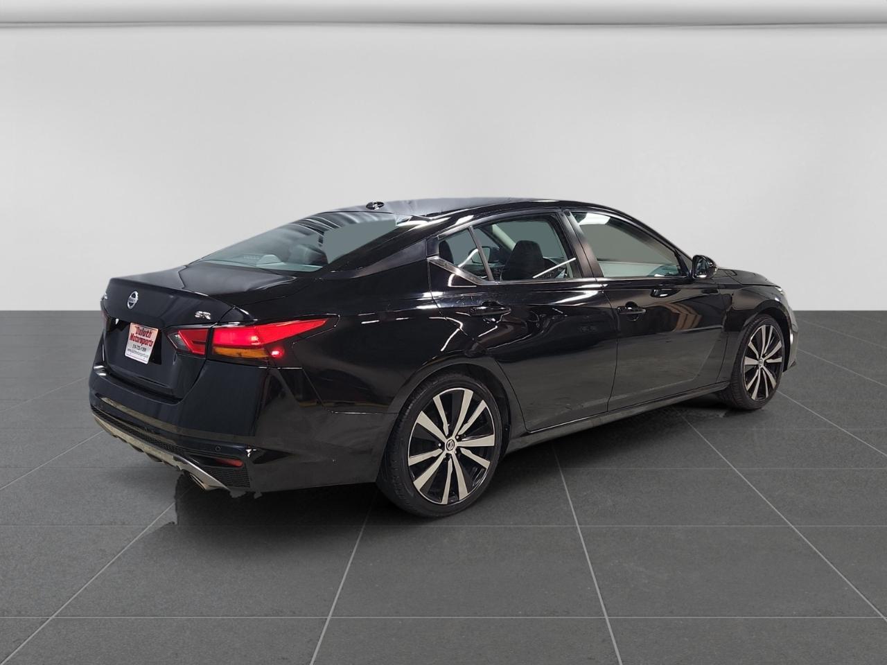 Nissan Altima 2.5 SR 2022