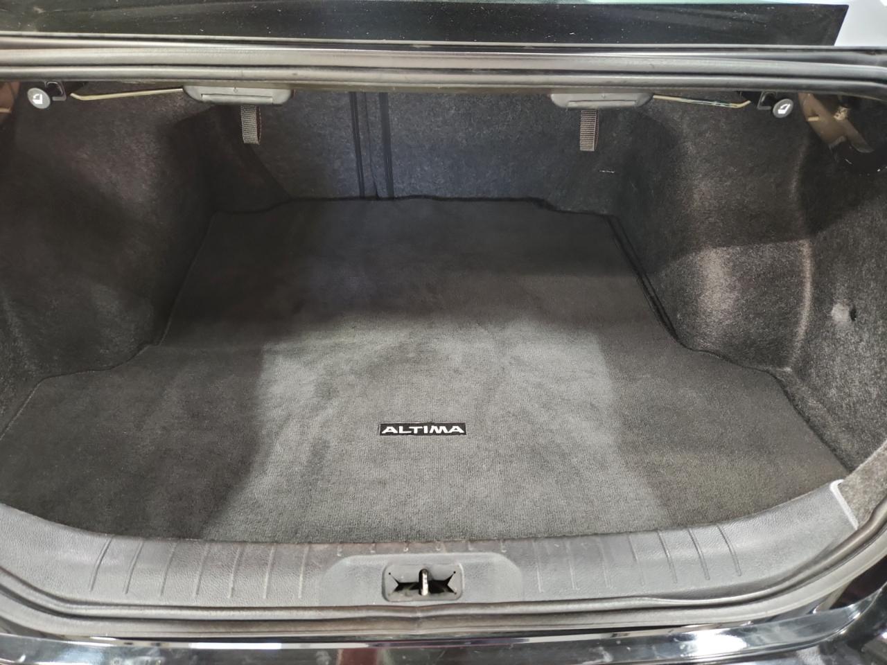 Nissan Altima 2.5 SR 2022