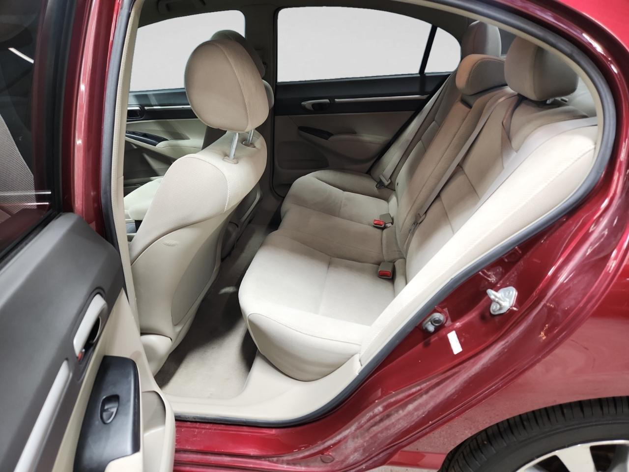 Honda Civic EX Sedan 5-Speed AT 2010