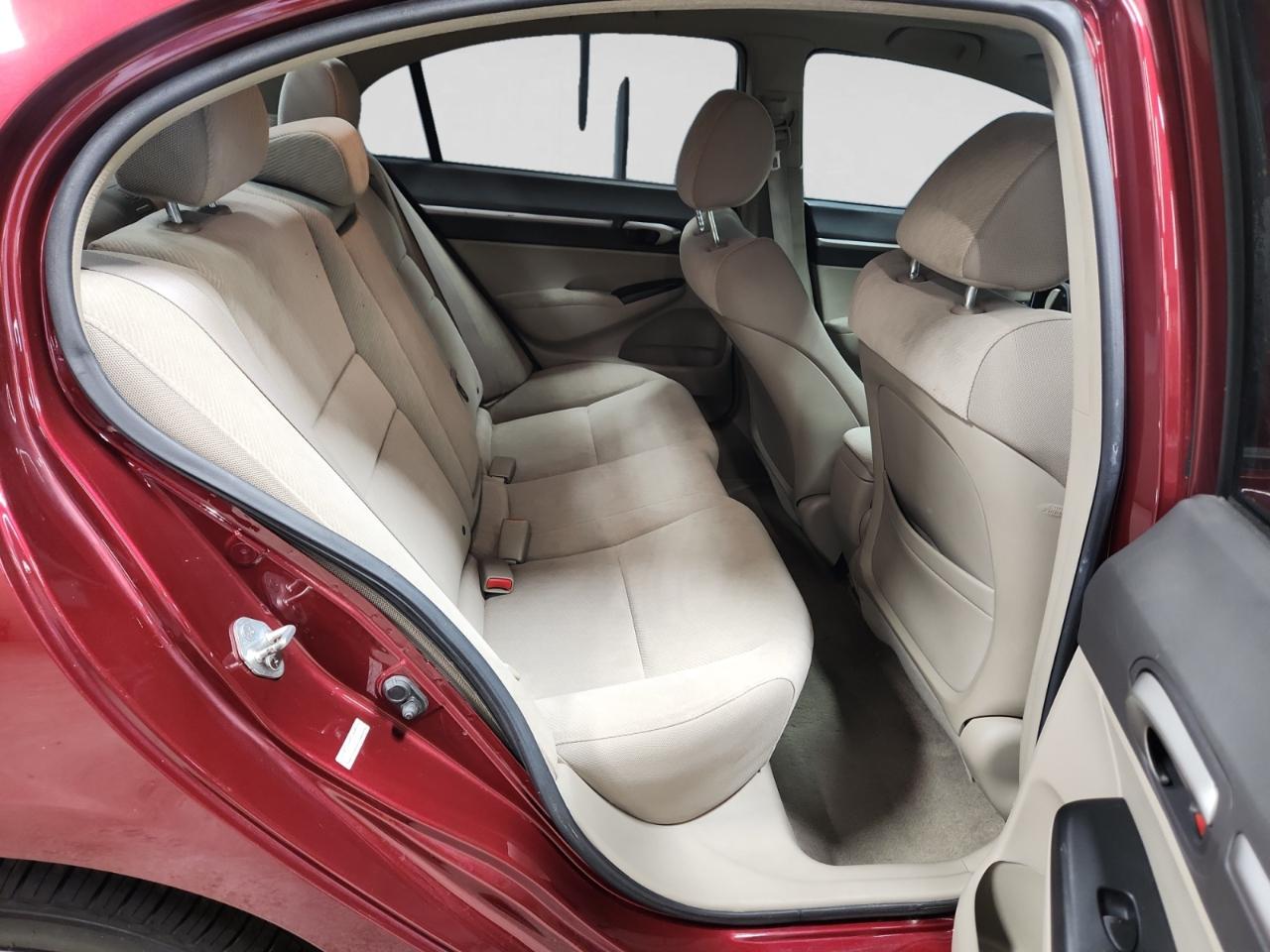 Honda Civic EX Sedan 5-Speed AT 2010