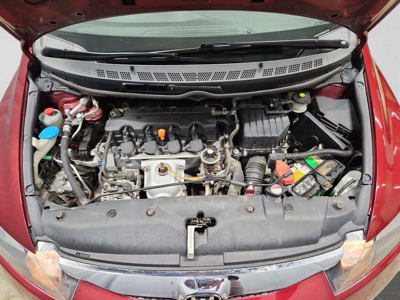 Honda Civic EX Sedan 5-Speed AT 2010