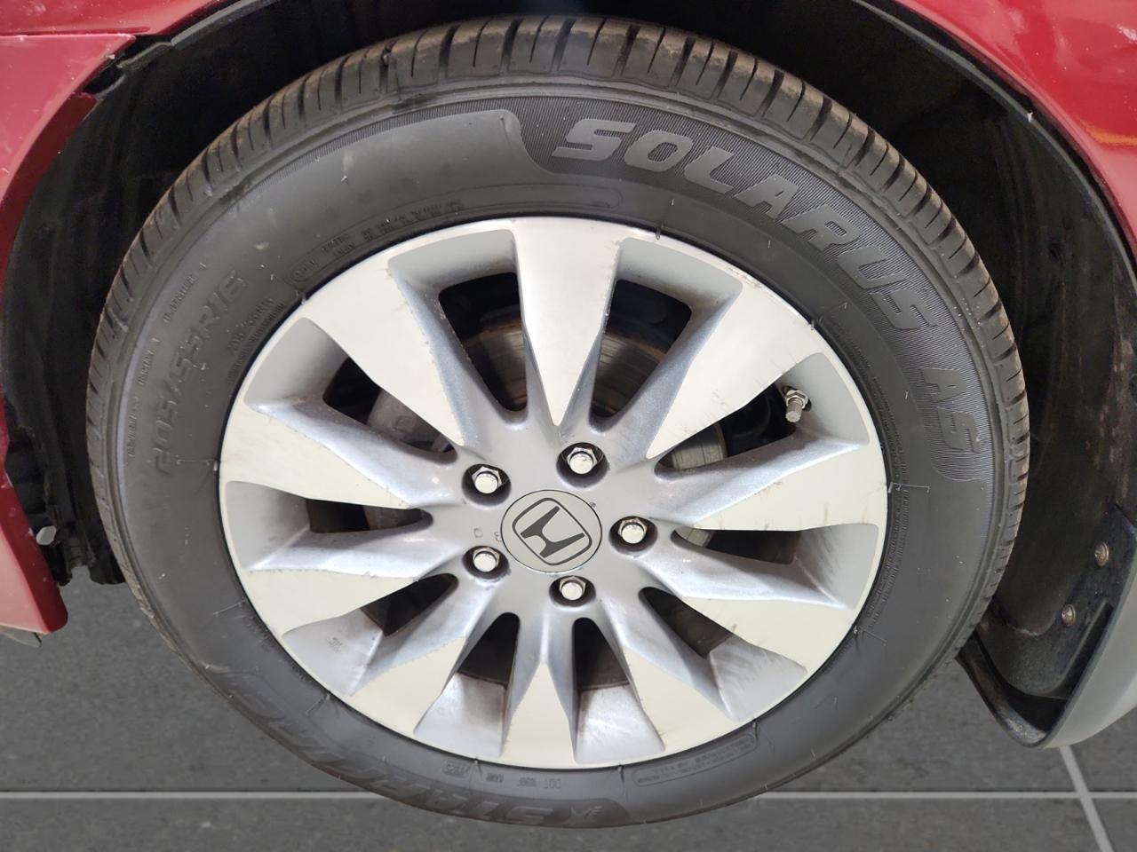 Honda Civic EX Sedan 5-Speed AT 2010